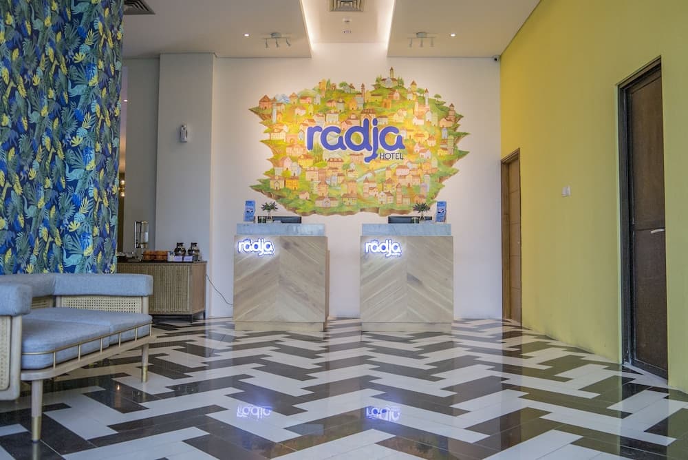 Radja Art and Boutique Hotel Simpang Lima