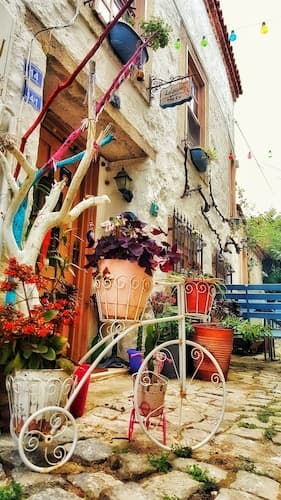 Lilyum Alaçatı Butik Otel