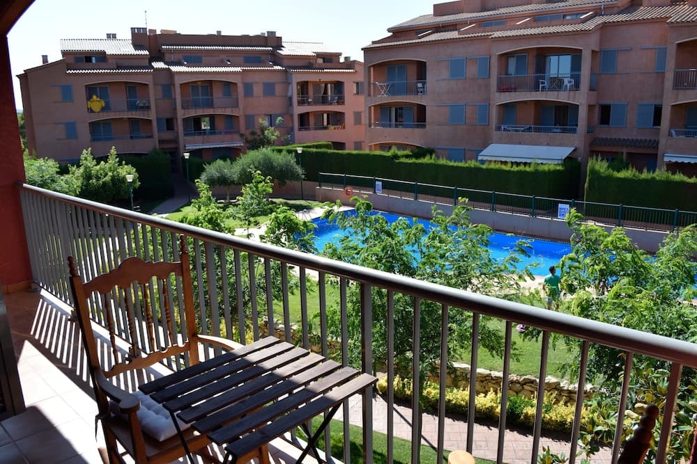 Acogedor Apartamento con Piscina Comunitaria Marina Sant Jordi