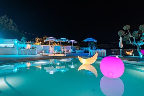 Relais Freedom Club