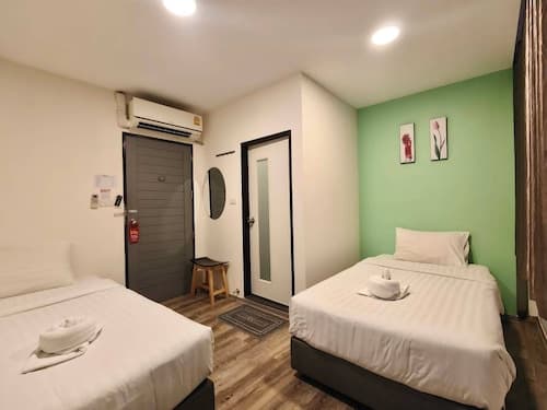 Kim Korner Hotel