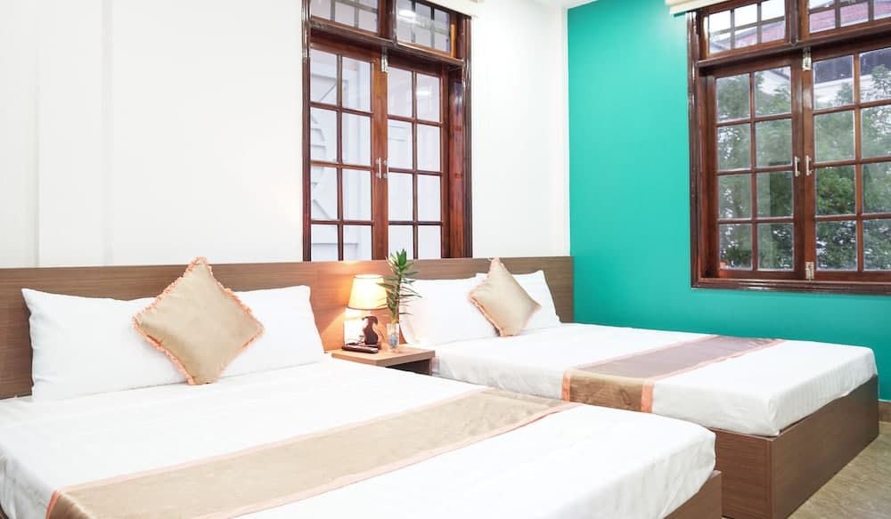 Hung Long Hostel