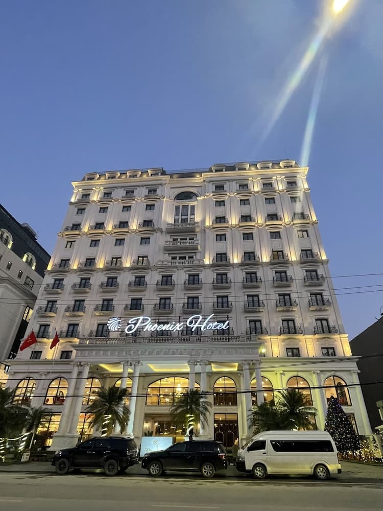 Phoenix Hotel