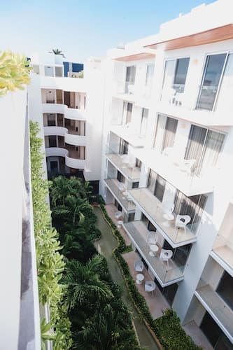 Antera Hotel & Residences