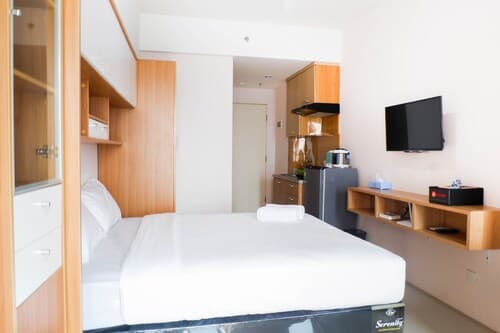 Strategic Studio Apartment at Orchard Mansion Supermall