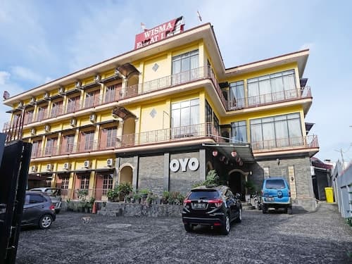 Hotel O Wisma Empat Lima Syariah
