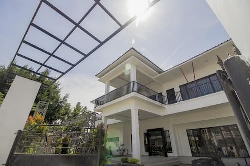 RedDoorz Premium @ Setiabudi Medan