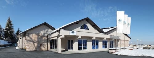 Hotel Majna