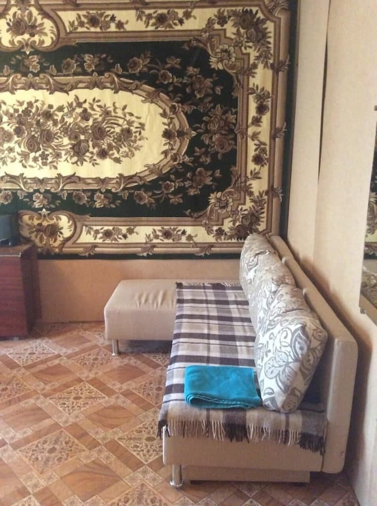 Apartment on Ryleeva 98