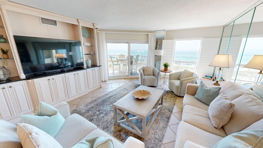 Inlet Reef 205 2 Bedroom Apts by RedAwning