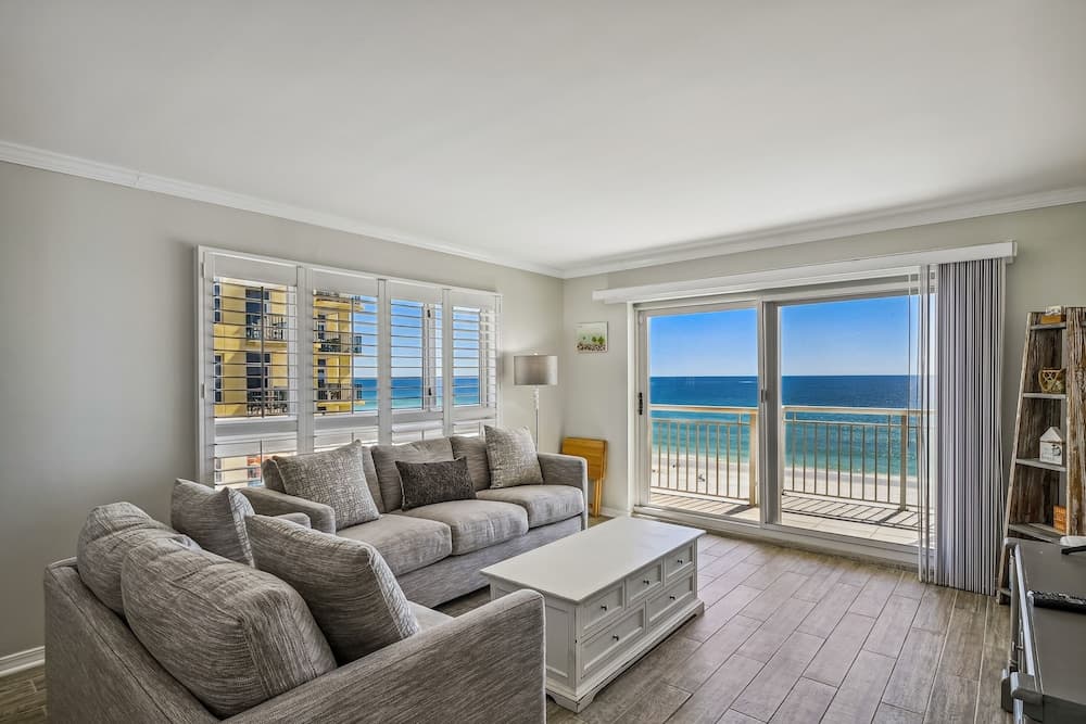 Destin Towers 61 2 Bedroom Condo by RedAwning