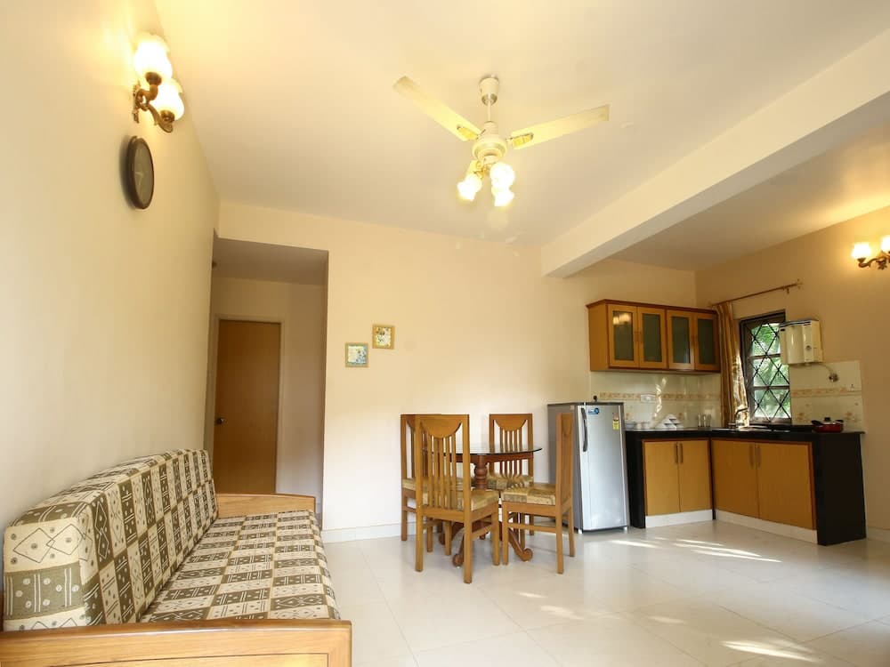 OYO 23544 Home Elegant 1BHK Betalbetim
