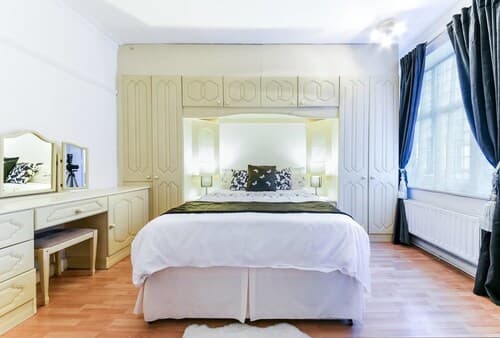 Cosy West End Flat min From Selfridges & Oxford st