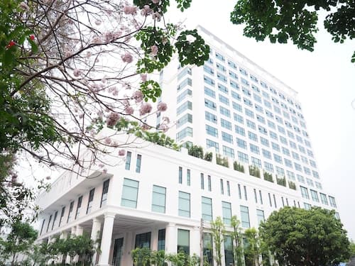 Empress Premier Hotel