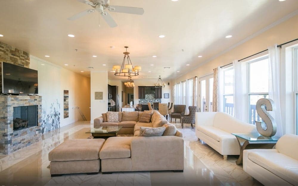 Stylish Condos Close to Art and Culture