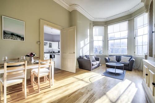 Oxford - New Town Apartment