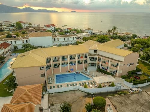 Timos Hotel