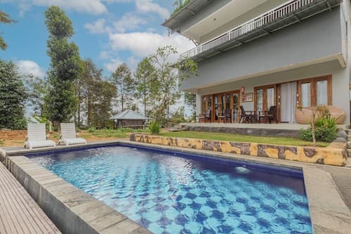 Mandhasativa Homestay