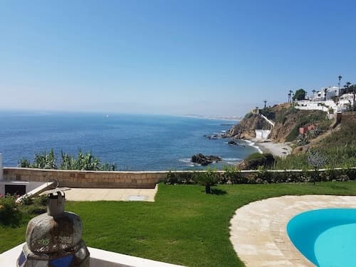 Villa Amr