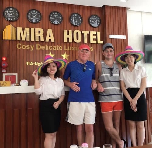 Mira Hotel