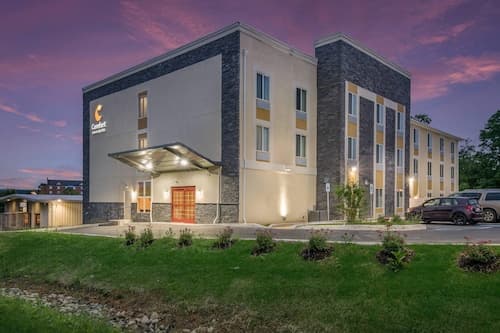 Comfort Inn & Suites Harrisburg - Hershey West