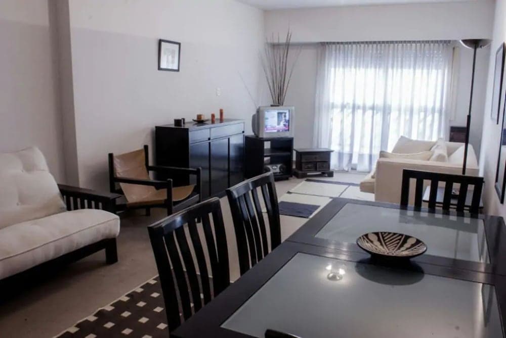 Marcelo T. de Alvear & Parana