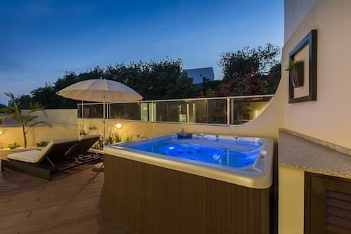 D Loft Sea and Golf