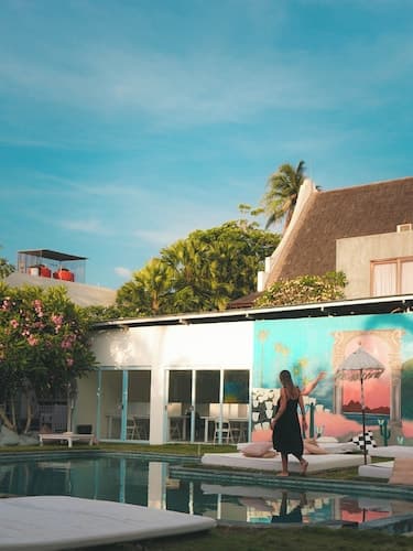 Dream Hotel