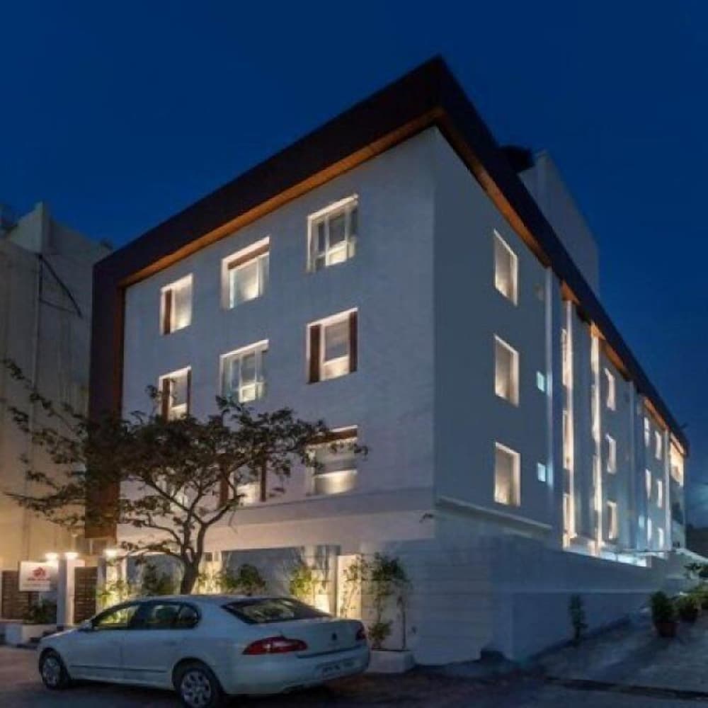 SKYLA Studios & Suites - Jubilee Hills