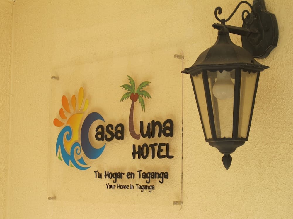 Casa Luna Hotel