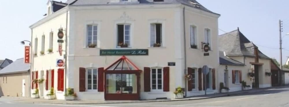 Le Relais