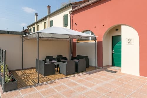 Red Lion Guest House