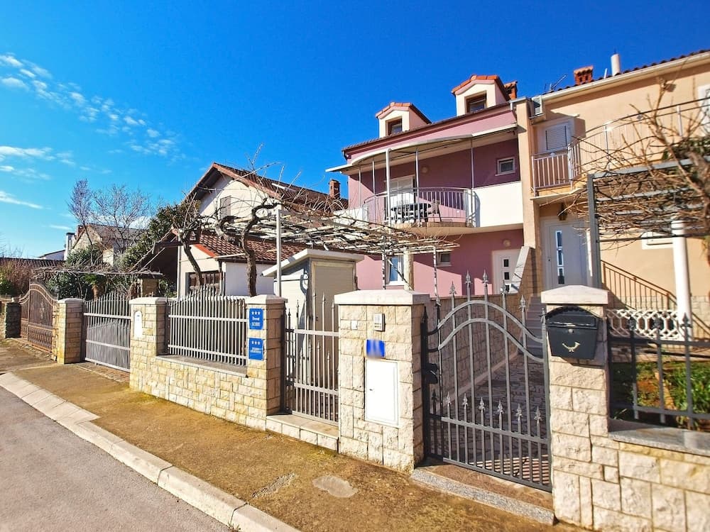 Apartment 1265
