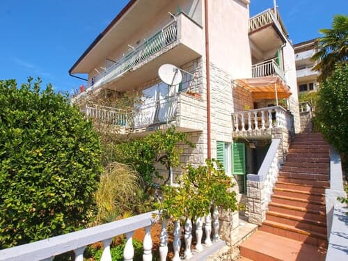 Apartment 1471