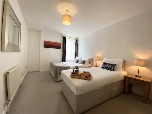 Apartment Next to Victoria Station
