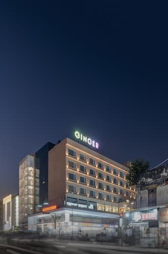 Ginger Surat City Centre