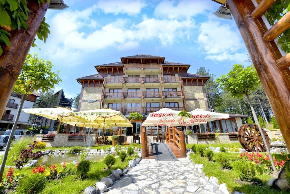 Hotel Iris