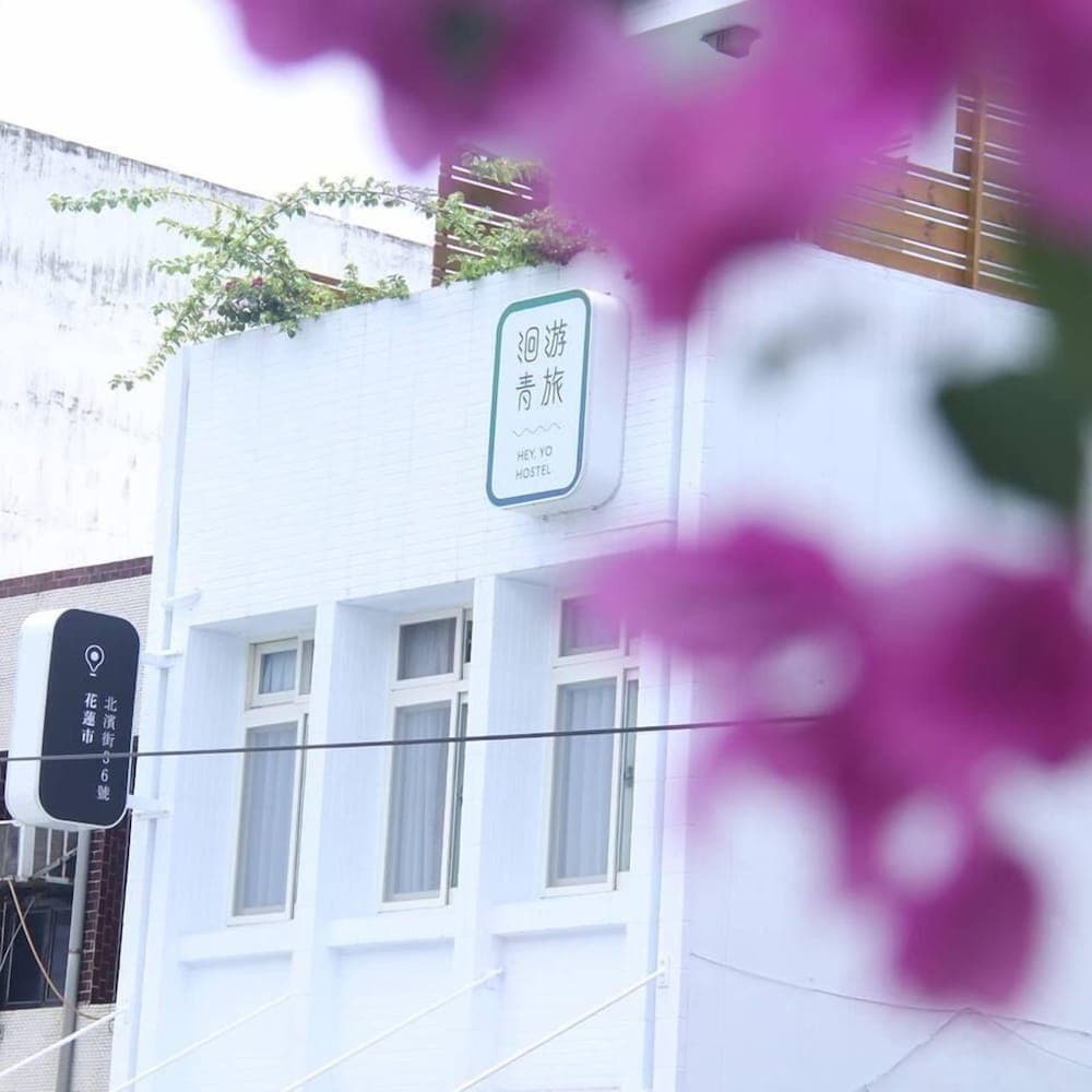 Heyyo Hostel