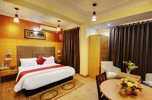 Hotel The Grand Mamta