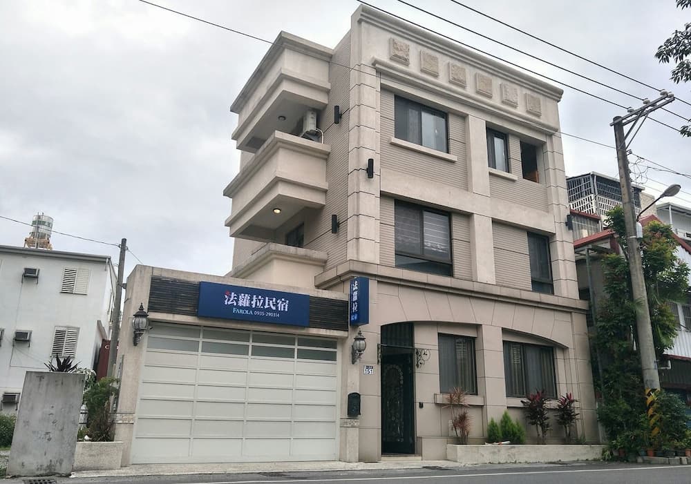 Farola Homestay