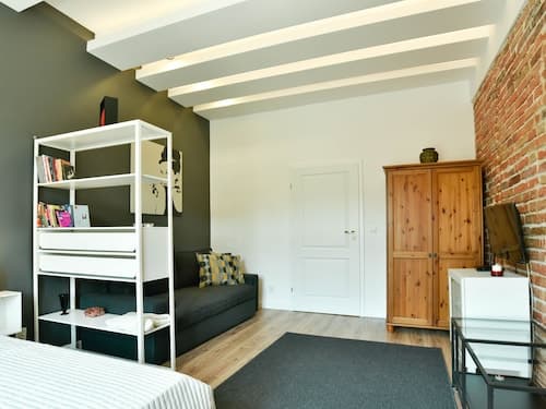 K12 Apartments