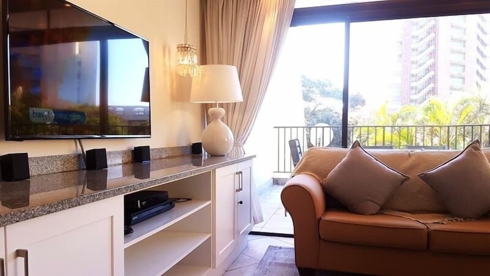 207 Terra Mare