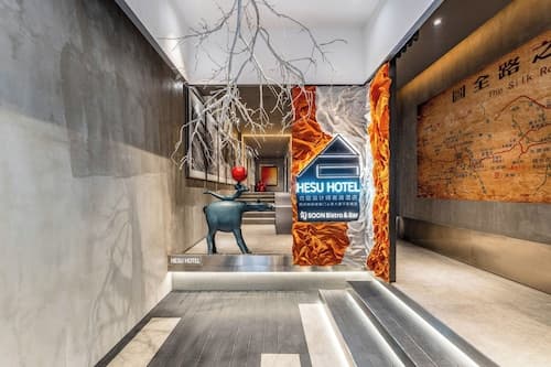 HÉONIC Art Residence & Suites丨 Signature Family Suites - Ultimate Gaming & Switch - Cat Cafe -Free Laundry Luggage Storage -24H Front Desk - English Service