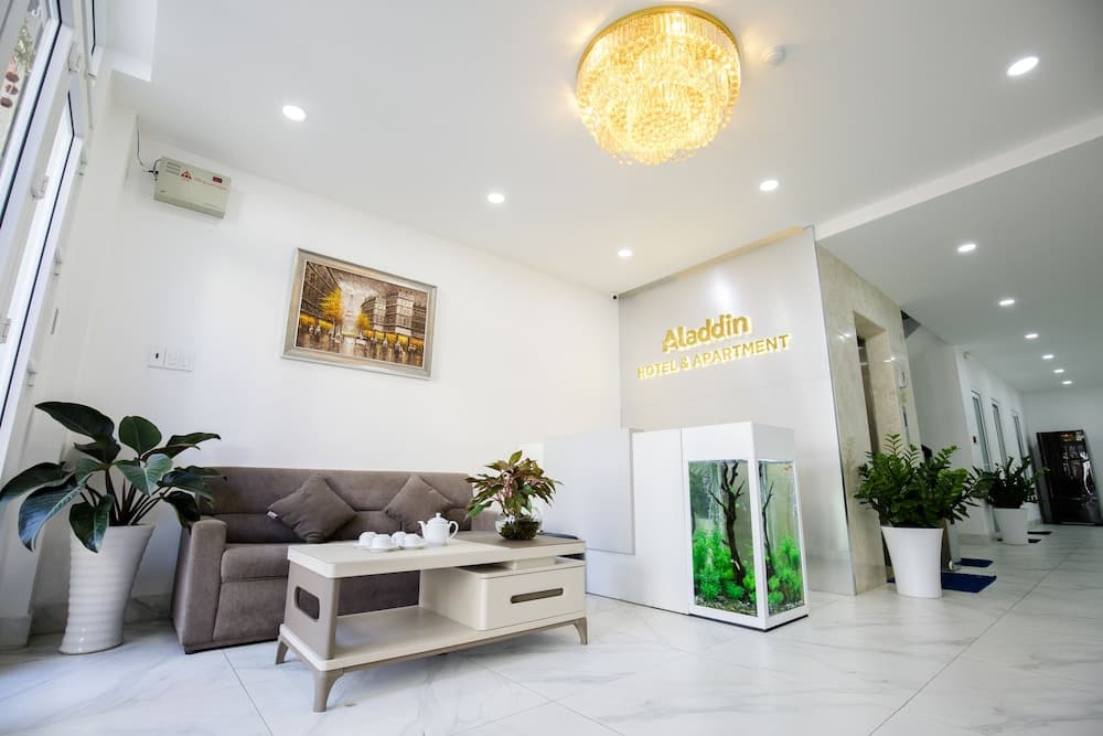 Aladdin Hotel and Apartment