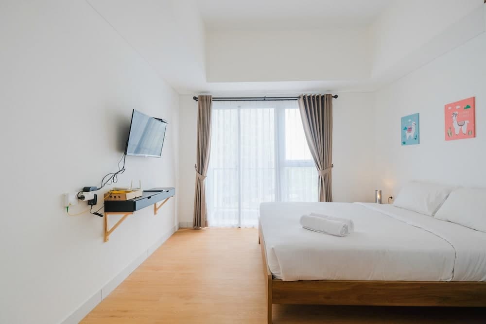 Simple Furnished Studio Casa De Parco Apartment