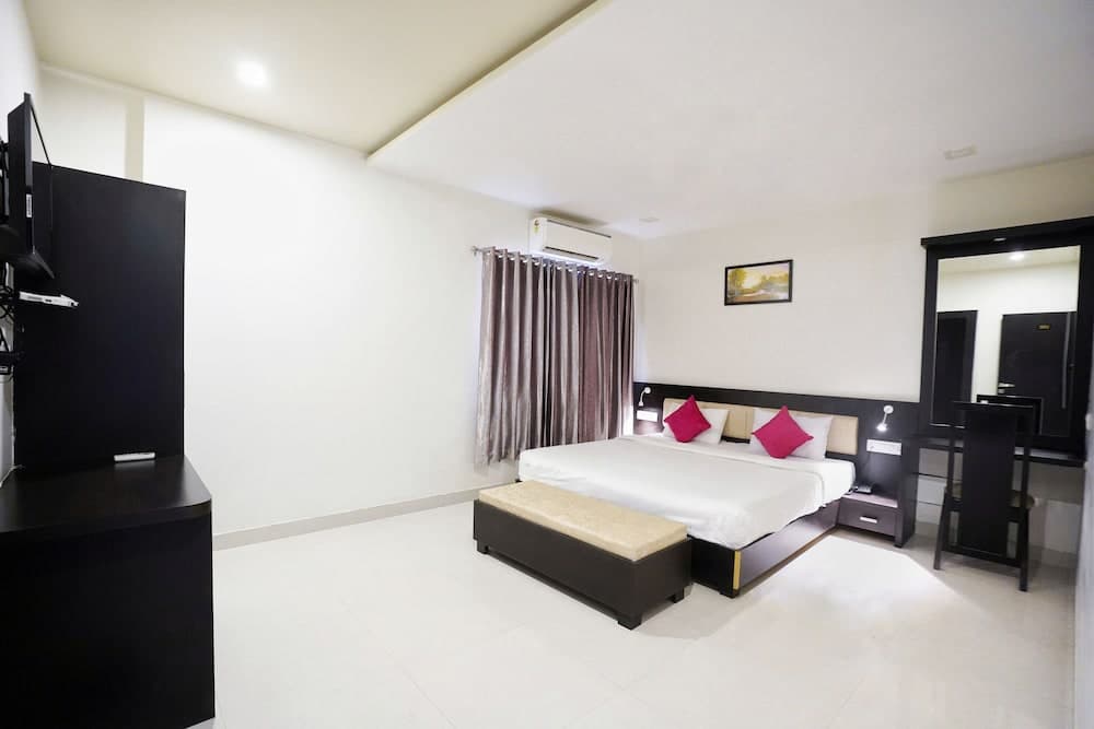 Hotel Suryansh