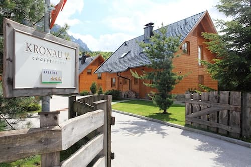 Kronau Chalet Resort