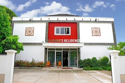 Hotel O near Transmart Padang formerly Sulaiman Residence