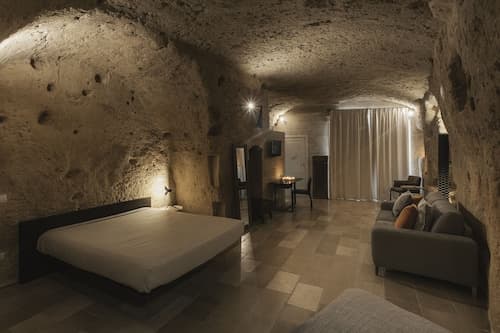 Aque Cave - Le Grotte del Caveoso