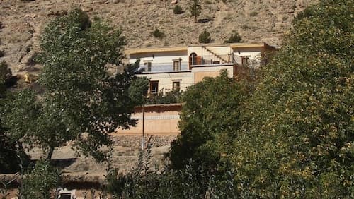 Gite Paradis d'Ait Bouguemez - Hostel